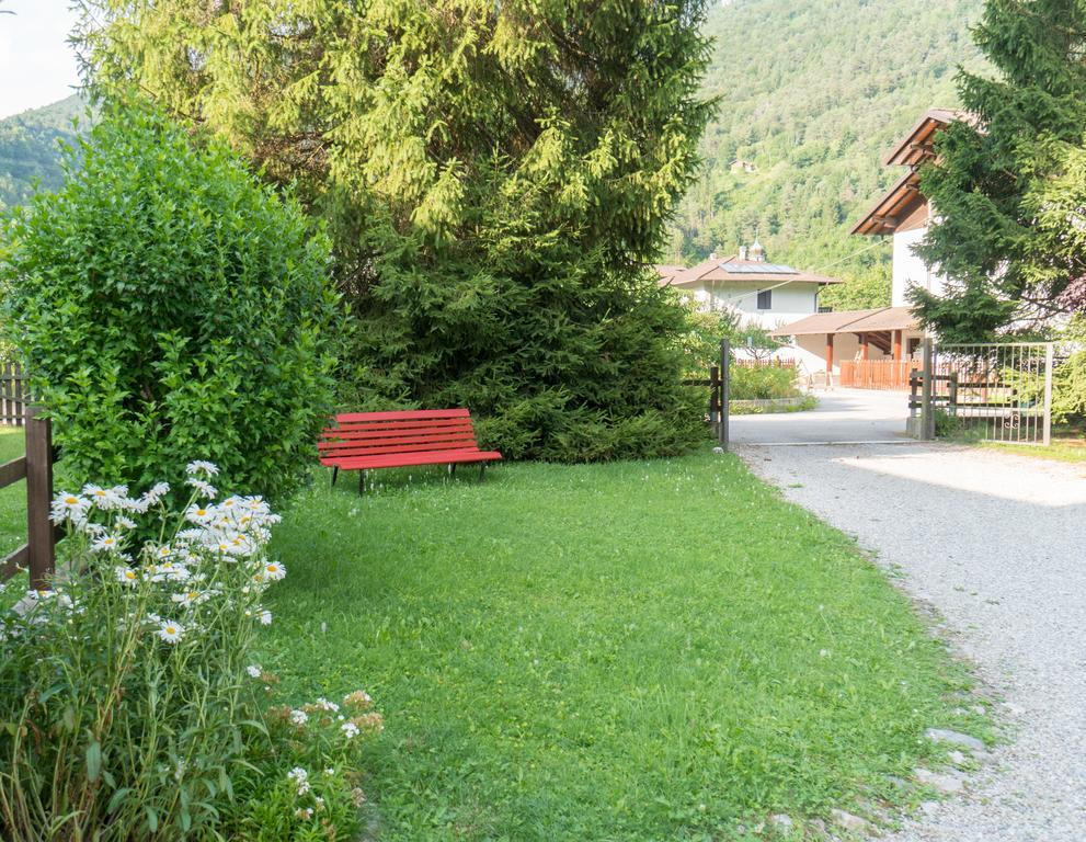 Casa Luisella Apartment Pieve Di Ledro Luaran gambar
